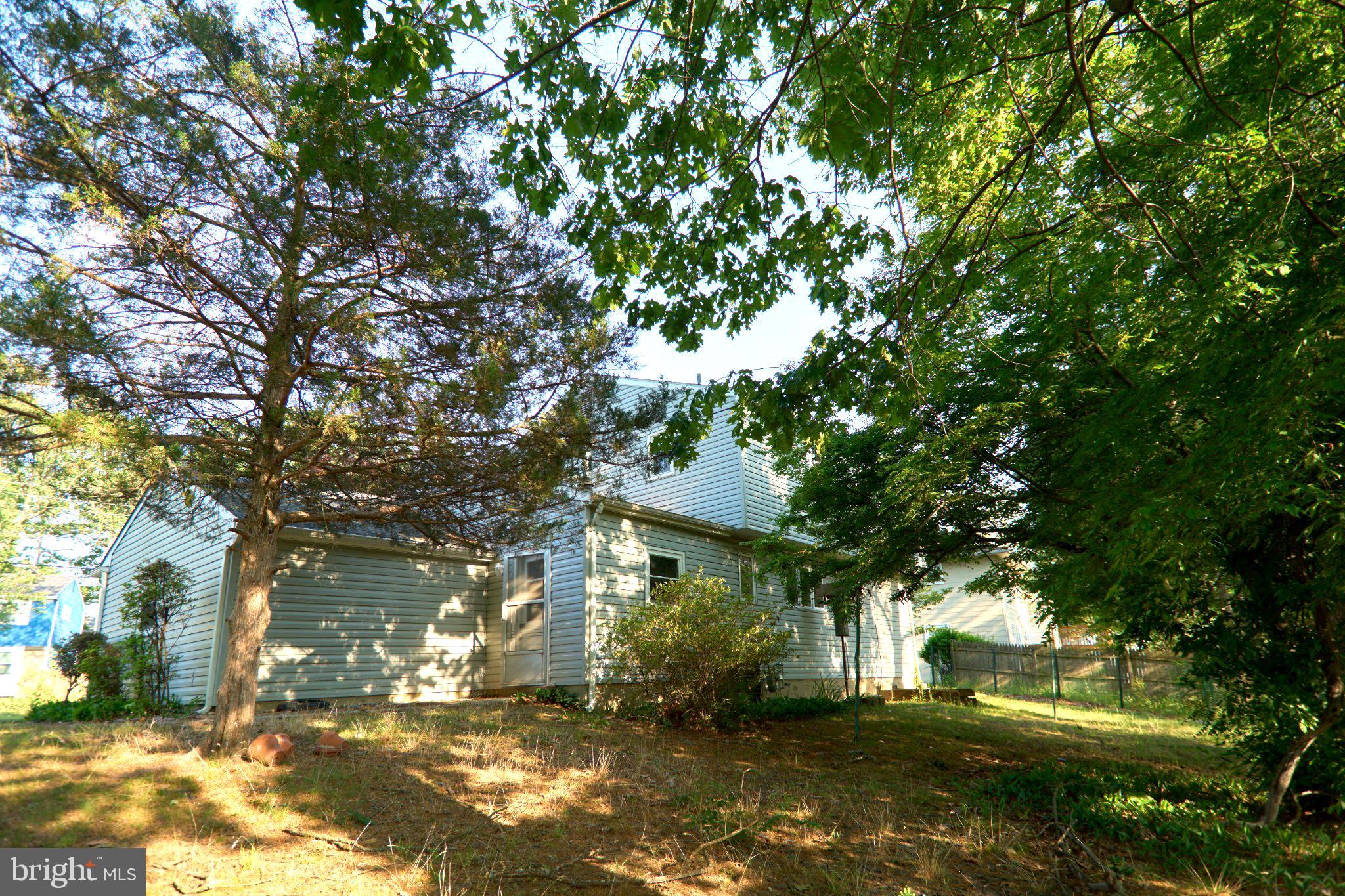 34 Hillside Road Stratford, NJ 08084 - Photo 13 of 30 Serene home nestled among trees.