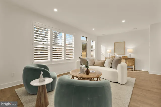 $2,195,000 | 5405 Goshawk Alley, Bethesda, MD 20816