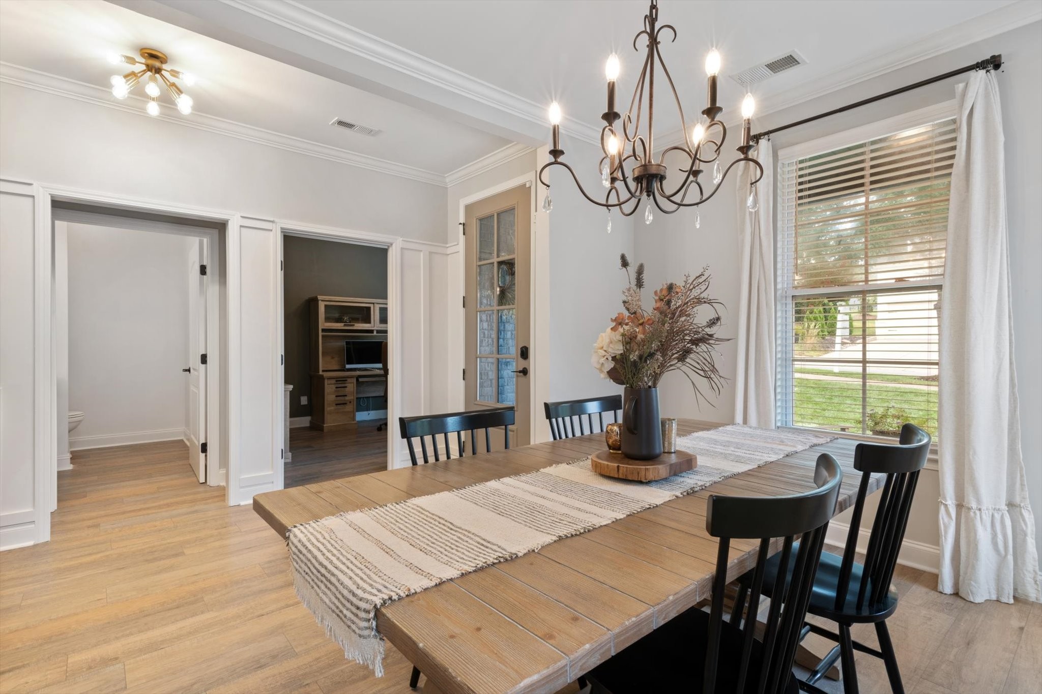 369 Alfred Ladd Road East Franklin, TN 37064 - Photo 8 of 39 Gallery Image 8