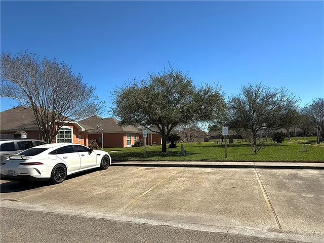 $194,000 | 2303 Naples Drive, Ingleside, TX 78362