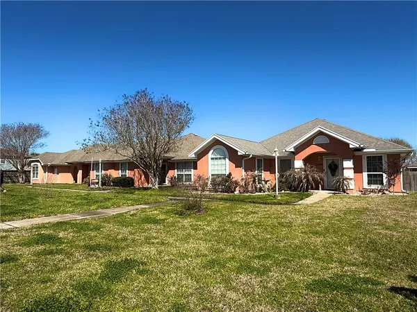 $194,000 | 2303 Naples Drive, Ingleside, TX 78362