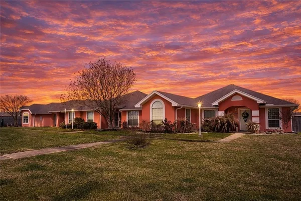$194,000 | 2303 Naples Drive, Ingleside, TX 78362