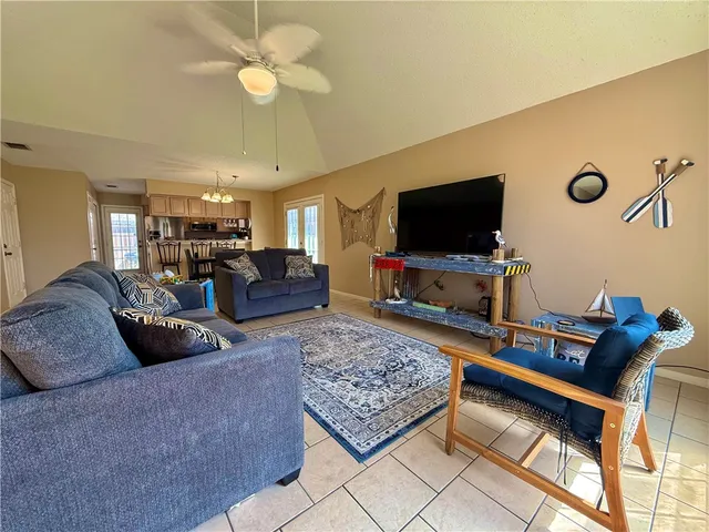 $194,000 | 2303 Naples Drive, Ingleside, TX 78362