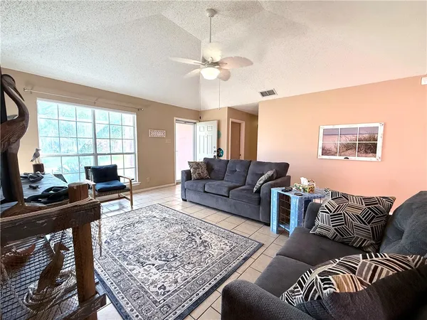 $194,000 | 2303 Naples Drive, Ingleside, TX 78362