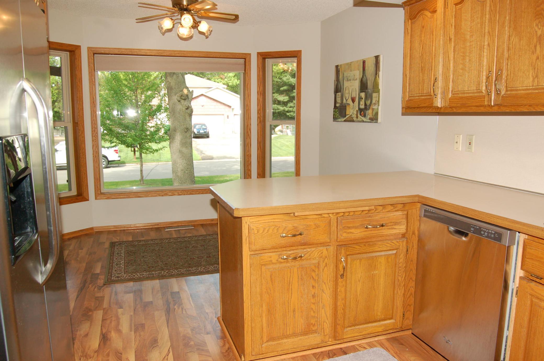 13041 Raven Street Northwest Coon Rapids, MN 55448 - Photo 4 of 29