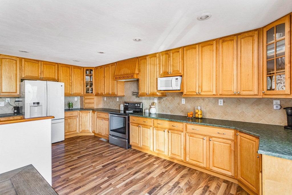 30142 Blue Spring Road Meadowview, VA 24361 - Photo 12 of 47 Gallery Image 12