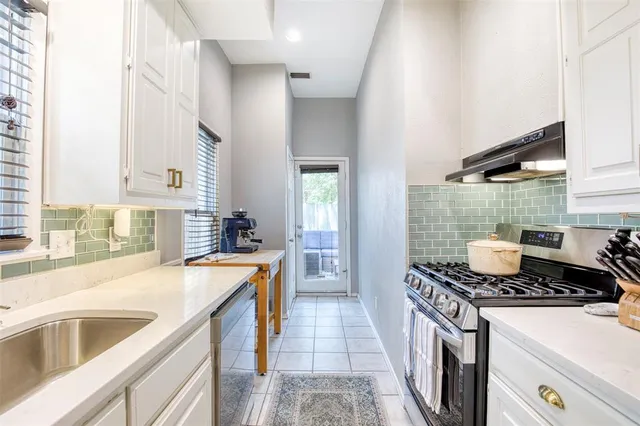 $3,400 | 5425 Victor Street, Dallas, TX 75214