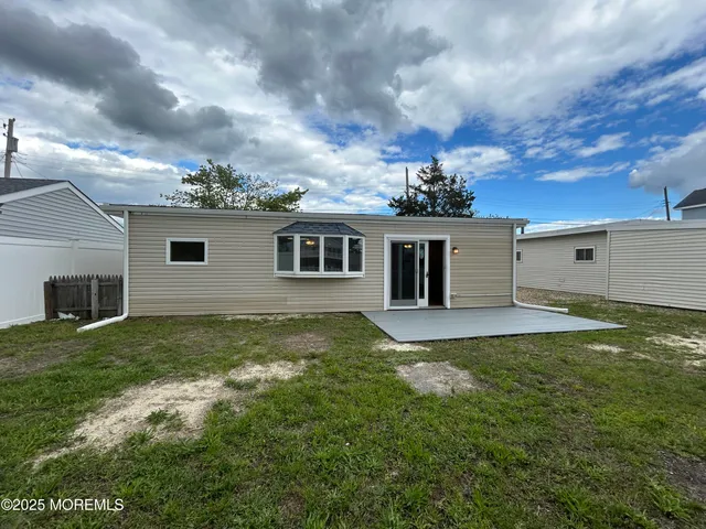 $369,900 | 58 West Anchor Drive, Little Egg Harbor, NJ 08087