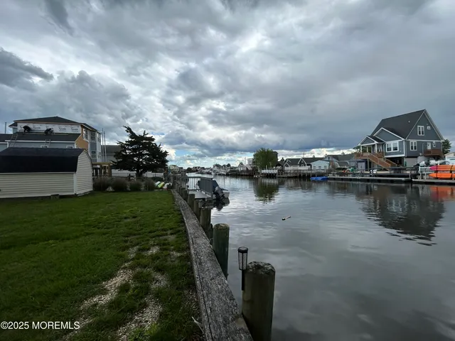 $369,900 | 58 West Anchor Drive, Little Egg Harbor, NJ 08087