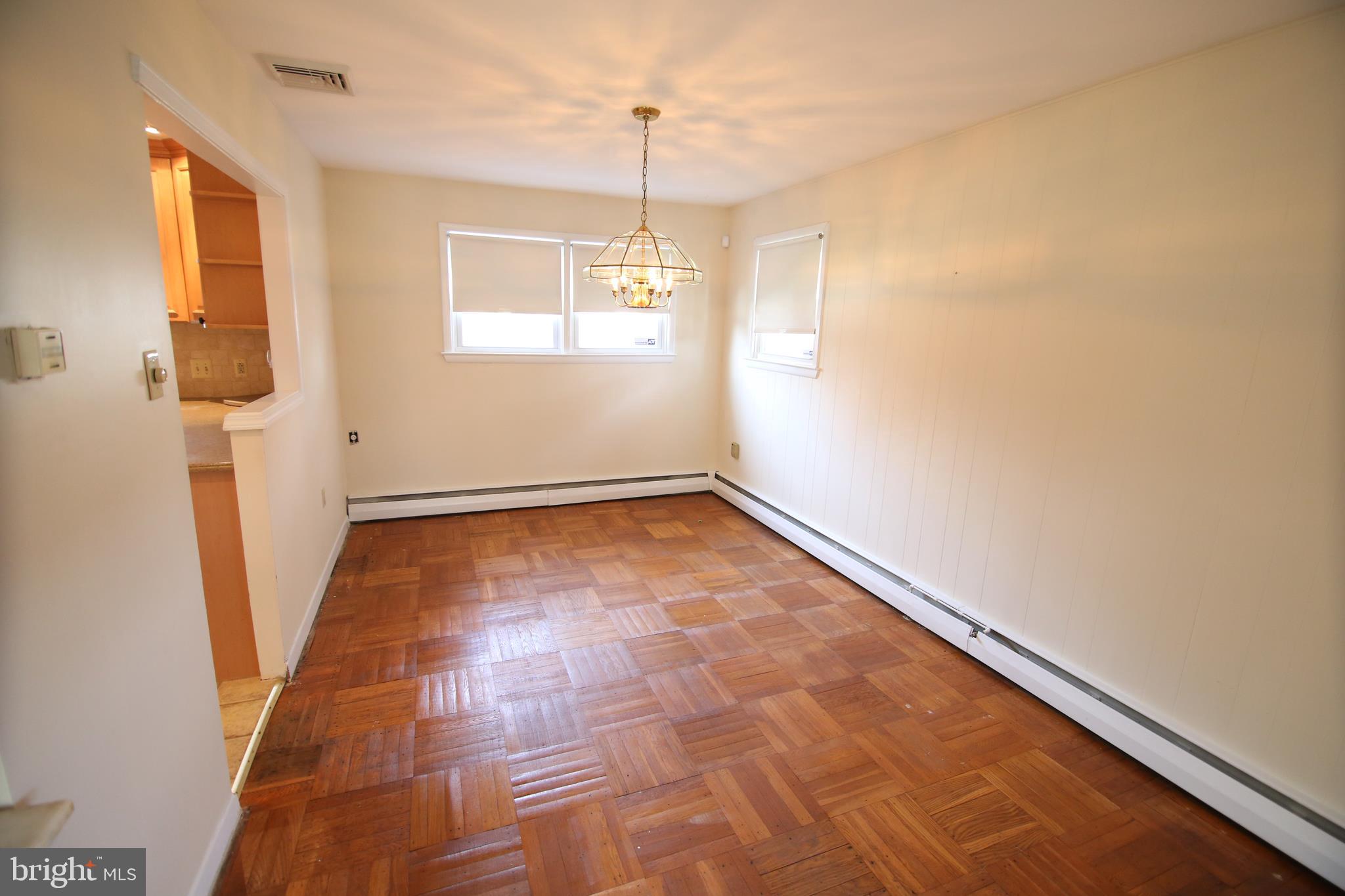 230 Rumpf Avenue Langhorne, PA 19047 - Photo 6 of 23 Dining Room