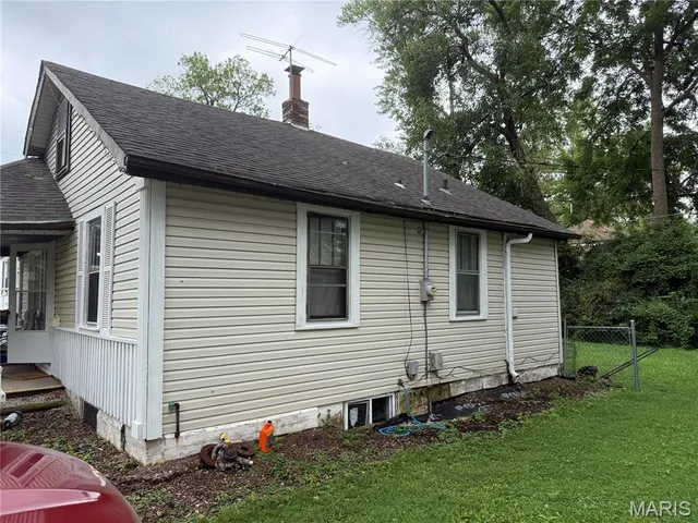 $99,000 | 9060 Patrick Drive, St. John, MO 63114