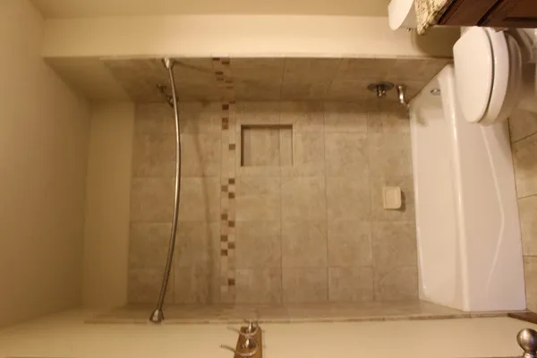 $2,400 | 701 Bushwhack Road, Kerrville, TX 78028