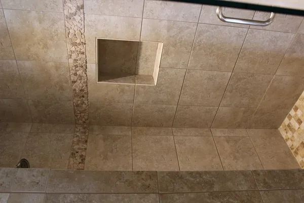 $2,400 | 701 Bushwhack Road, Kerrville, TX 78028