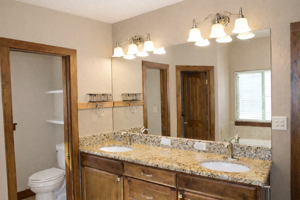 701 Bushwhack Road Kerrville, TX 78028 - Photo 22 of 31