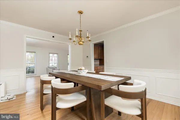 $985,000 | 13113 Nestlewood Court, Herndon, VA 20171
