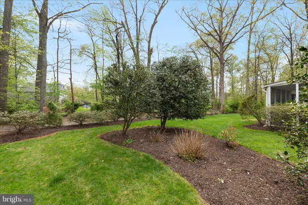 $985,000 | 13113 Nestlewood Court, Herndon, VA 20171