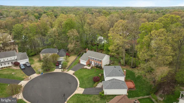 $985,000 | 13113 Nestlewood Court, Herndon, VA 20171