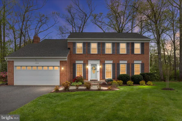 $985,000 | 13113 Nestlewood Court, Herndon, VA 20171