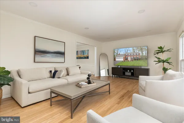 $985,000 | 13113 Nestlewood Court, Herndon, VA 20171
