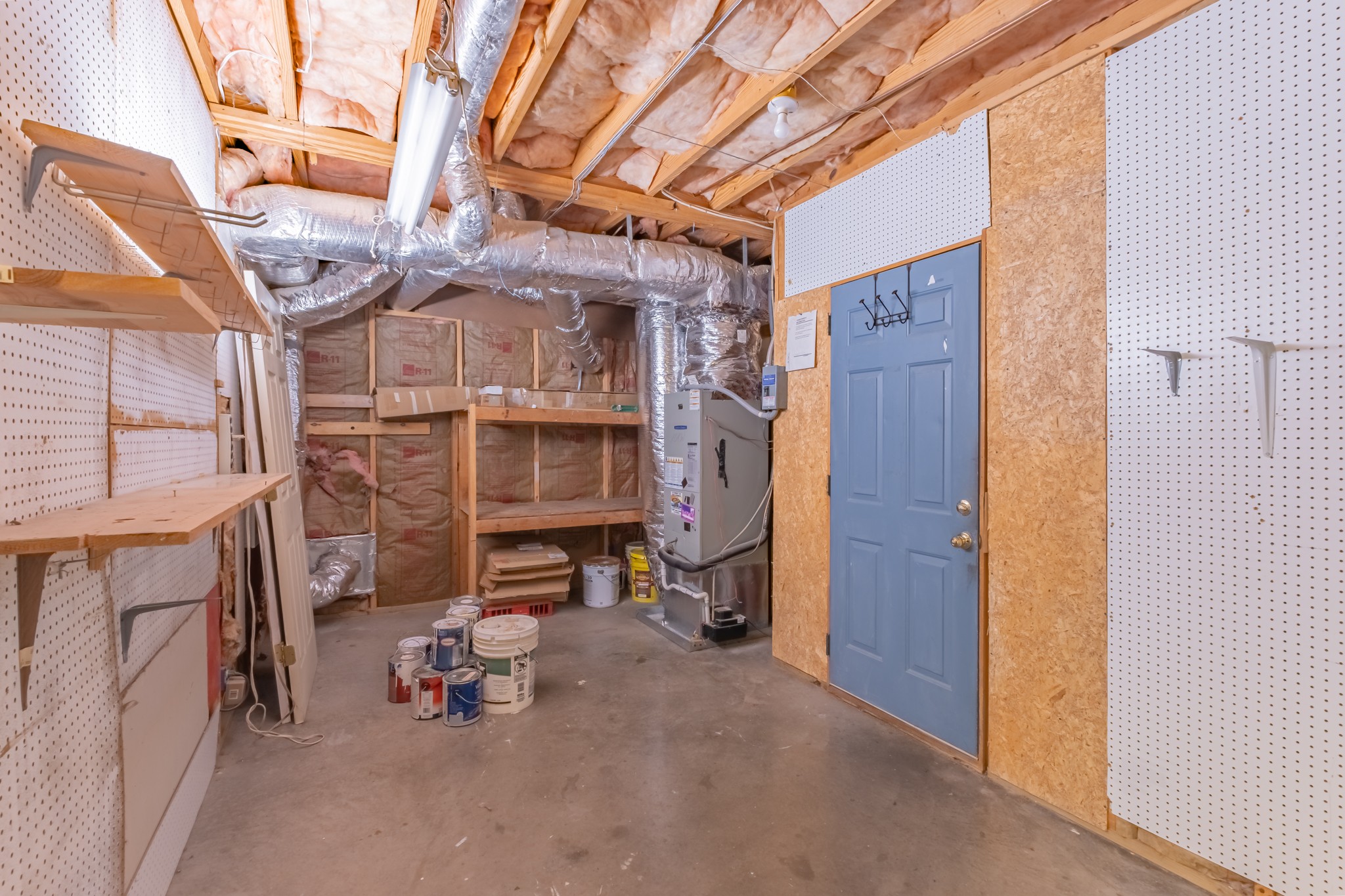 181 Bonnafield Drive Hermitage, TN 37076 - Photo 33 of 44 a view of a storage & utility room