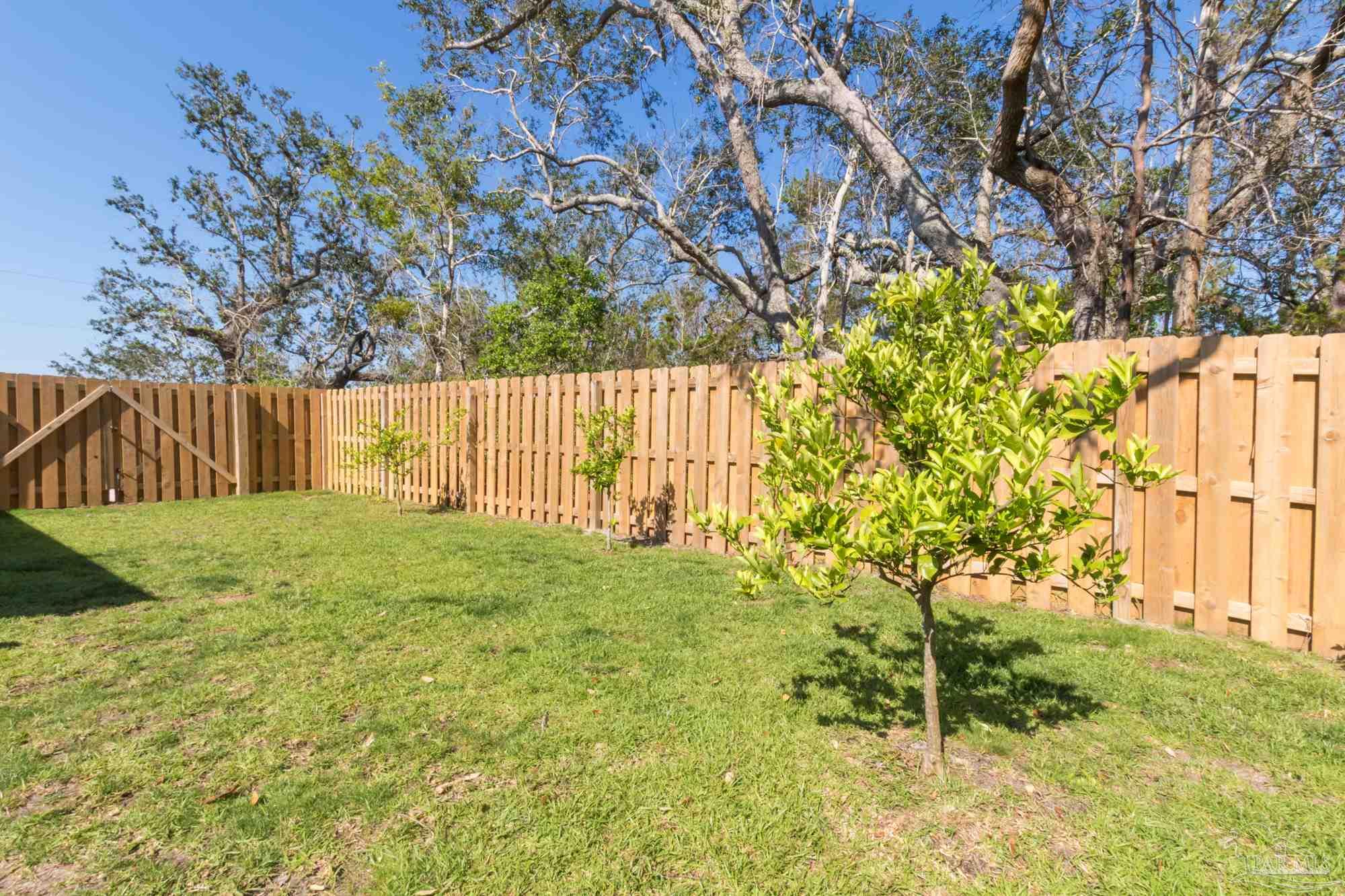 16250 Innerarity Point Road Pensacola, FL 32507 - Photo 12 of 50 Gallery Image 12