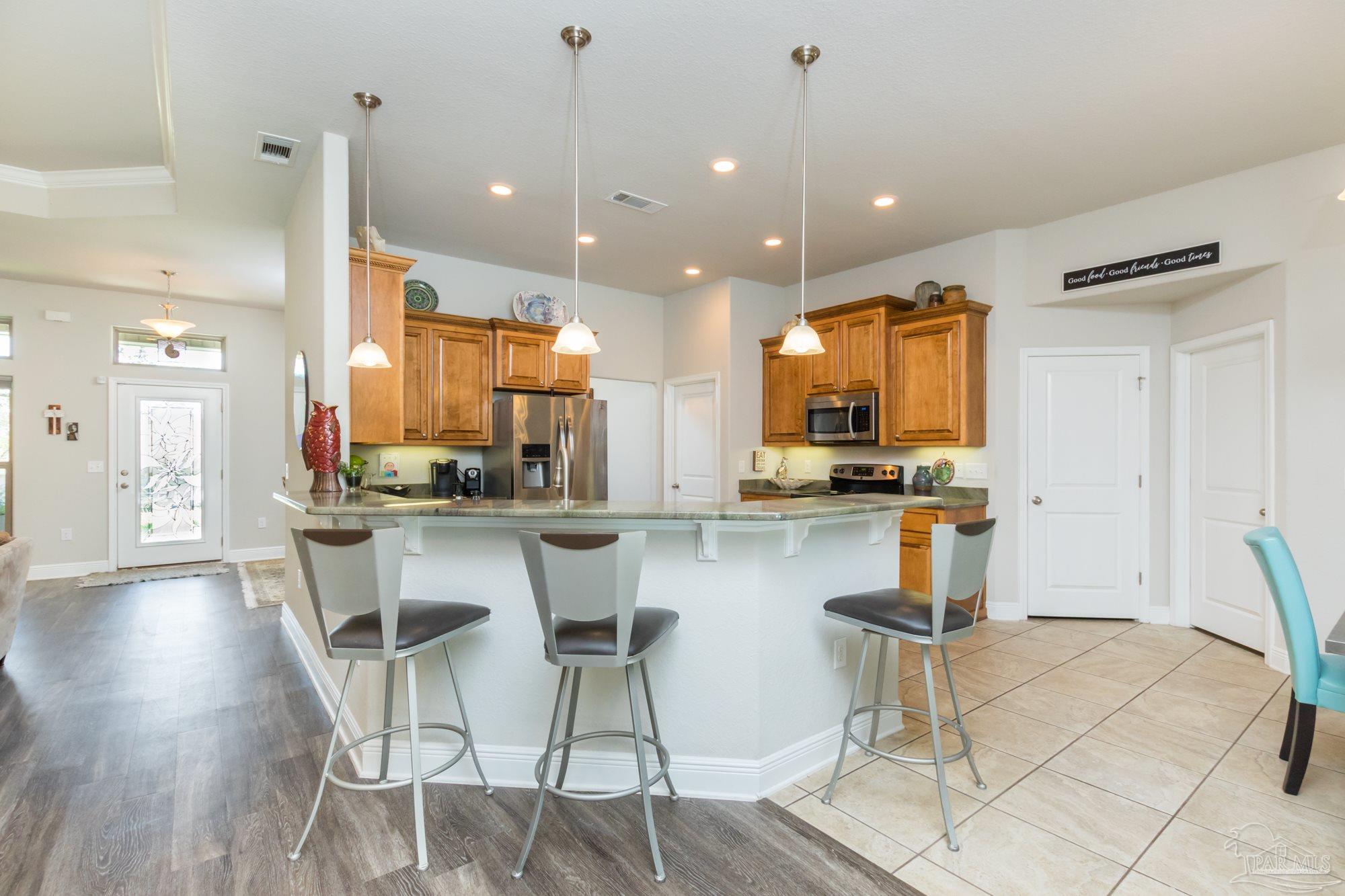 16250 Innerarity Point Road Pensacola, FL 32507 - Photo 18 of 50 Gallery Image 18