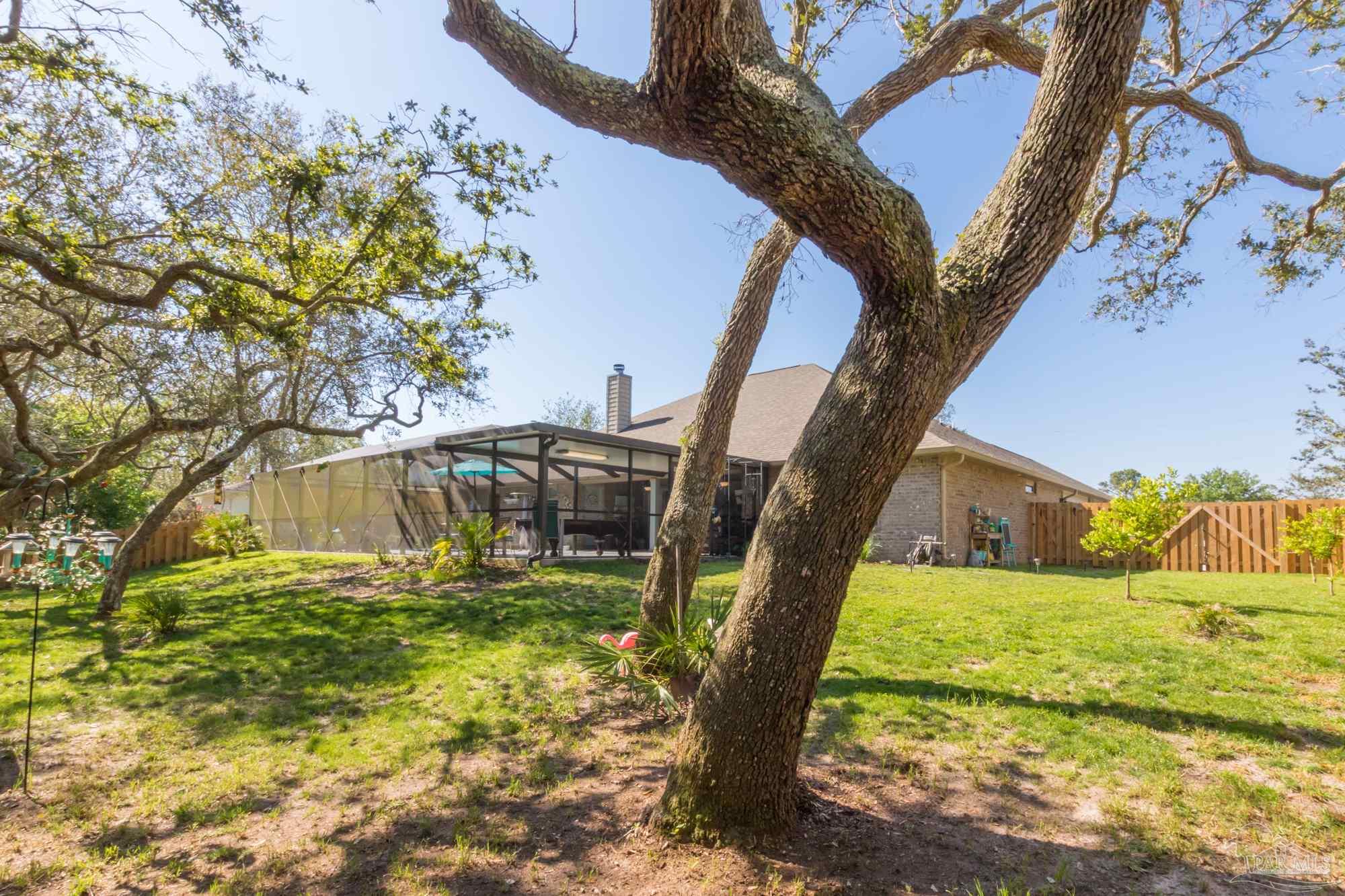 16250 Innerarity Point Road Pensacola, FL 32507 - Photo 7 of 50 Gallery Image 7