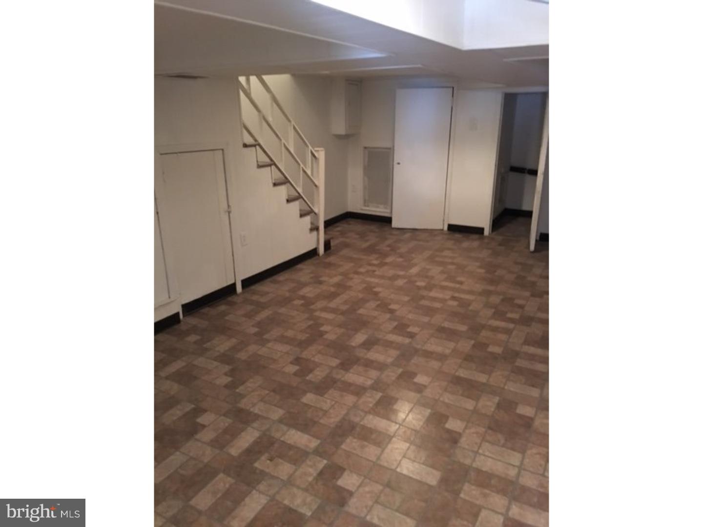 252 Sanford Road Upper Darby, PA 19082 - Photo 13 of 18
