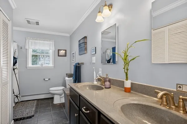 $729,900 | 37 Tower Street, Hudson, MA 01749