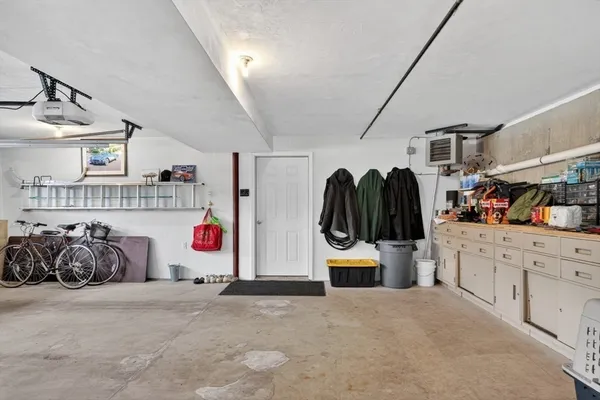 $729,900 | 37 Tower Street, Hudson, MA 01749