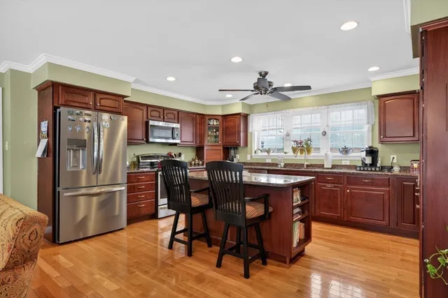 $749,900 | 37 Tower Street, Hudson, MA 01749