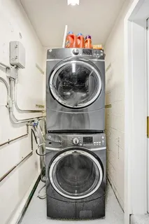 $579,000 | 810 Southwest 26th Court, Fort Lauderdale, FL 33315