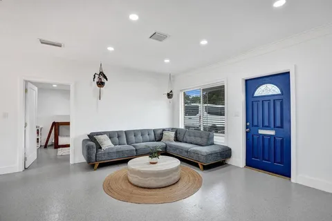 $579,000 | 810 Southwest 26th Court, Fort Lauderdale, FL 33315