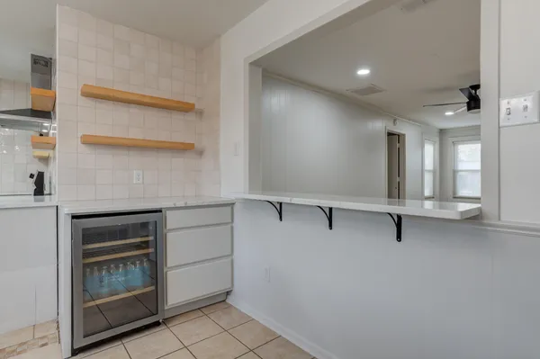 $2,350 | 5617 38th Street, Lubbock, TX 79407