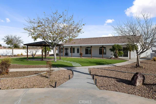 $969,999 | 18785 Sahale Lane, Apple Valley, CA 92307