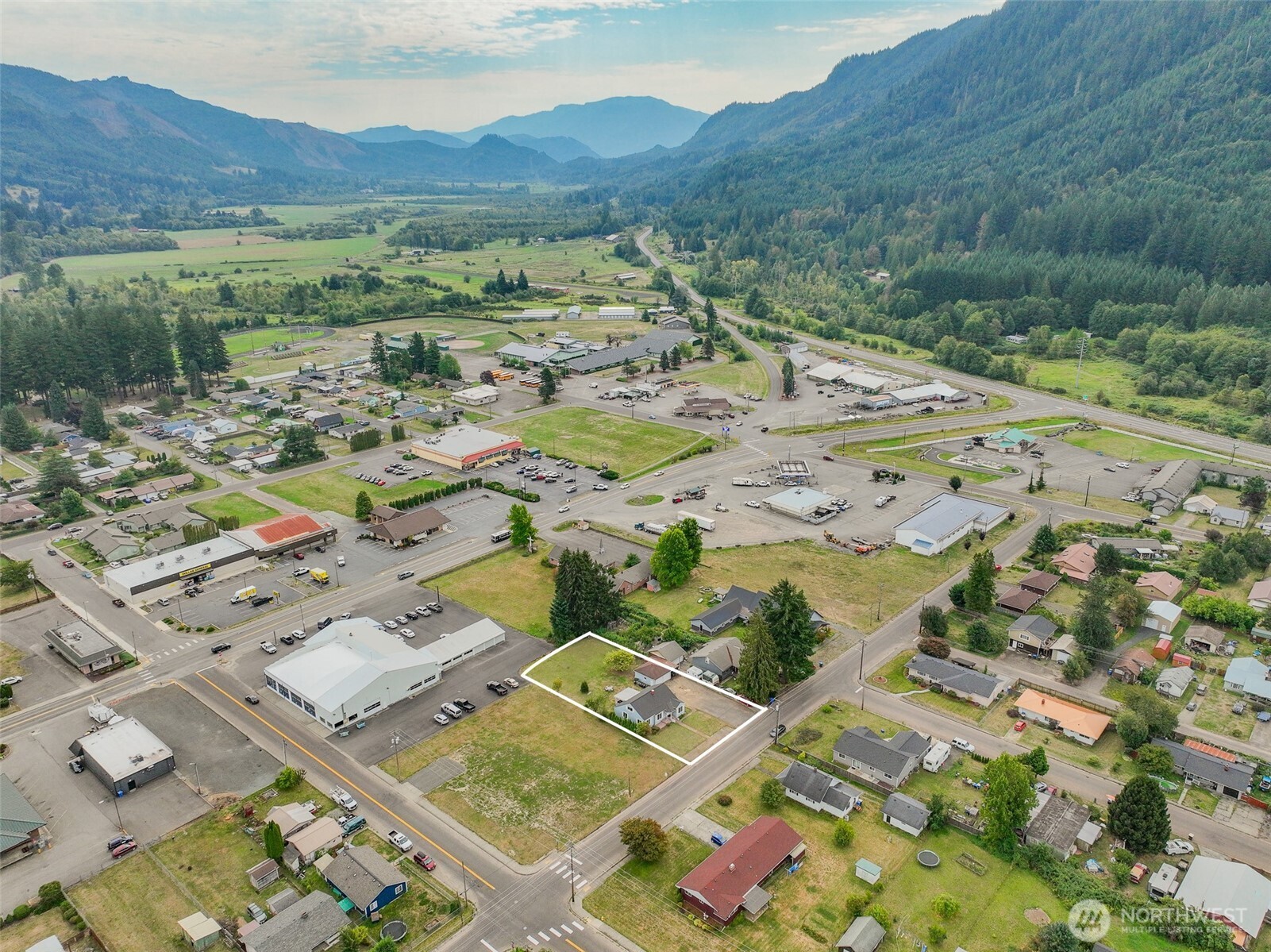 325 3rd Street Morton, WA 98356 - Photo 5 of 40