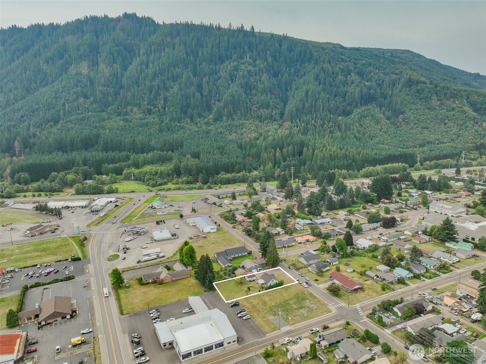 325 3rd Street Morton, WA 98356 - Photo 6 of 40 a view of outdoor space and city view
