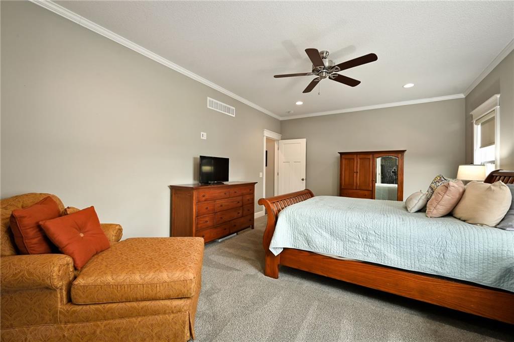 3344 Southwest Arena Street Lee's Summit, MO 64081 - Photo 13 of 27