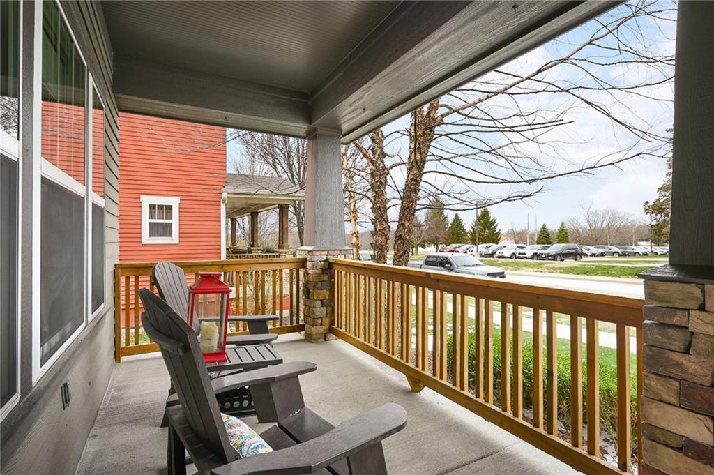 3344 Southwest Arena Street Lee's Summit, MO 64081 - Photo 3 of 27