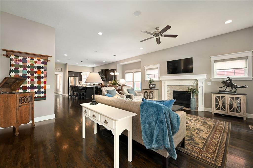 3344 Southwest Arena Street Lee's Summit, MO 64081 - Photo 4 of 27