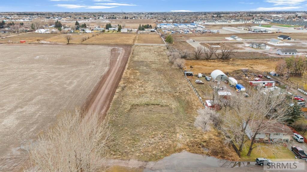 4130 Ross Avenue Ammon, ID 83406 - Photo 3 of 8