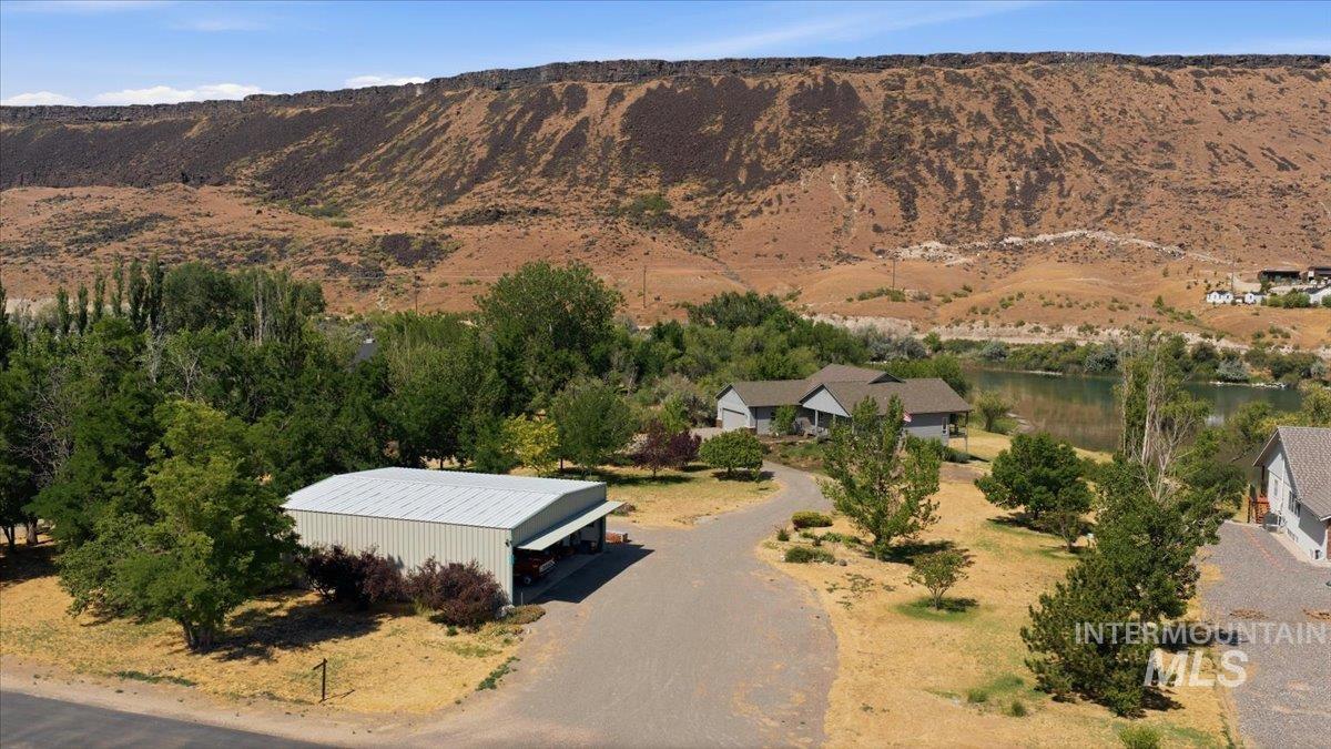 10250 Airpark Loop Road Melba, ID 83641 - Photo 4 of 50