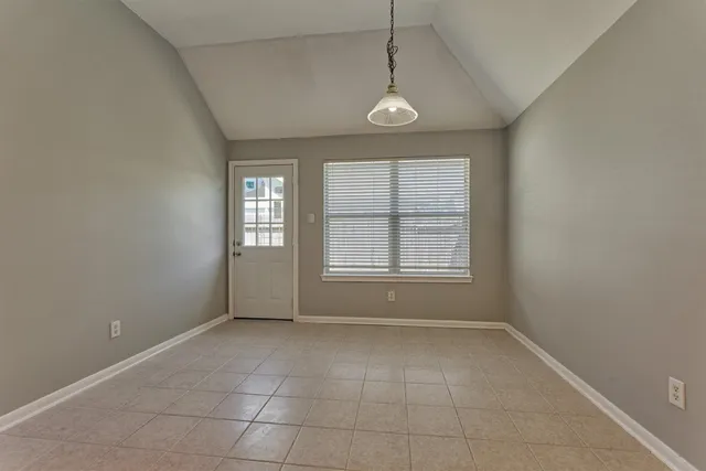 $1,925 | 11118 Creekline Meadow Court, Cypress, TX 77429