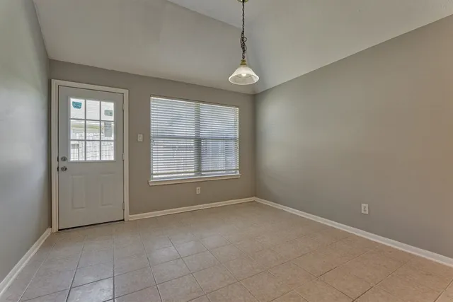 $1,925 | 11118 Creekline Meadow Court, Cypress, TX 77429