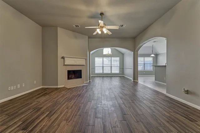 $1,925 | 11118 Creekline Meadow Court, Cypress, TX 77429