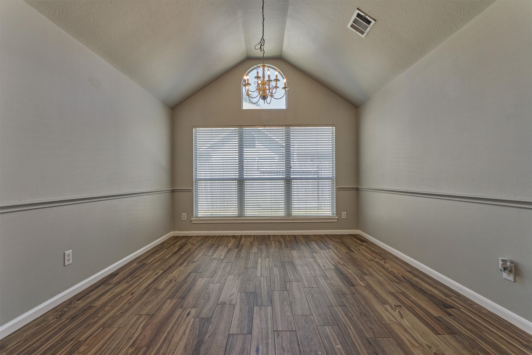 11118 Creekline Meadow Court Cypress, TX 77429 - Photo 7 of 35