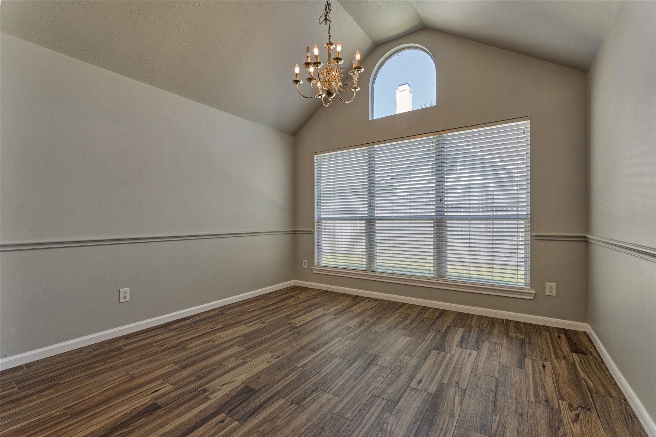 11118 Creekline Meadow Court Cypress, TX 77429 - Photo 8 of 35