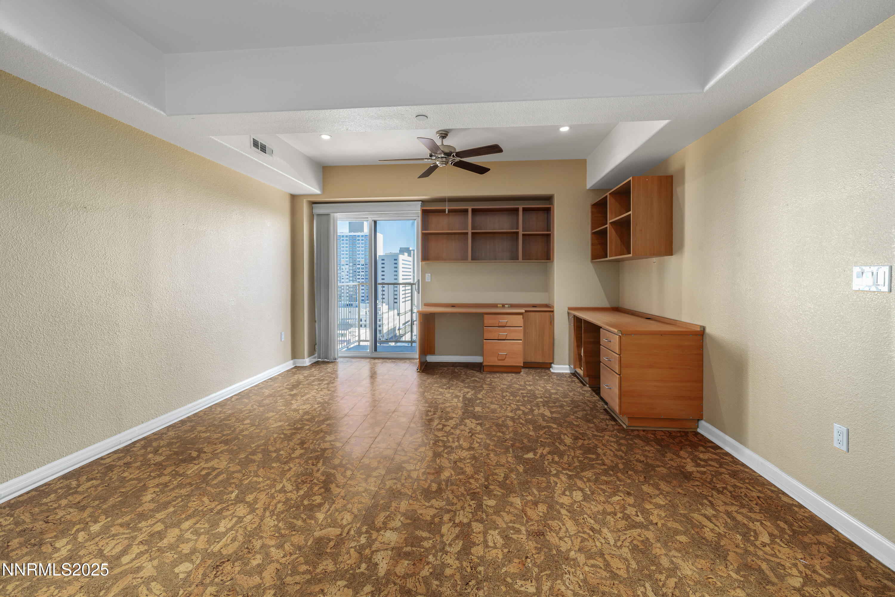 200 West 2nd Street, Unit 1501 Reno, NV 89501 - Photo 16 of 36 River Walk MLS-8