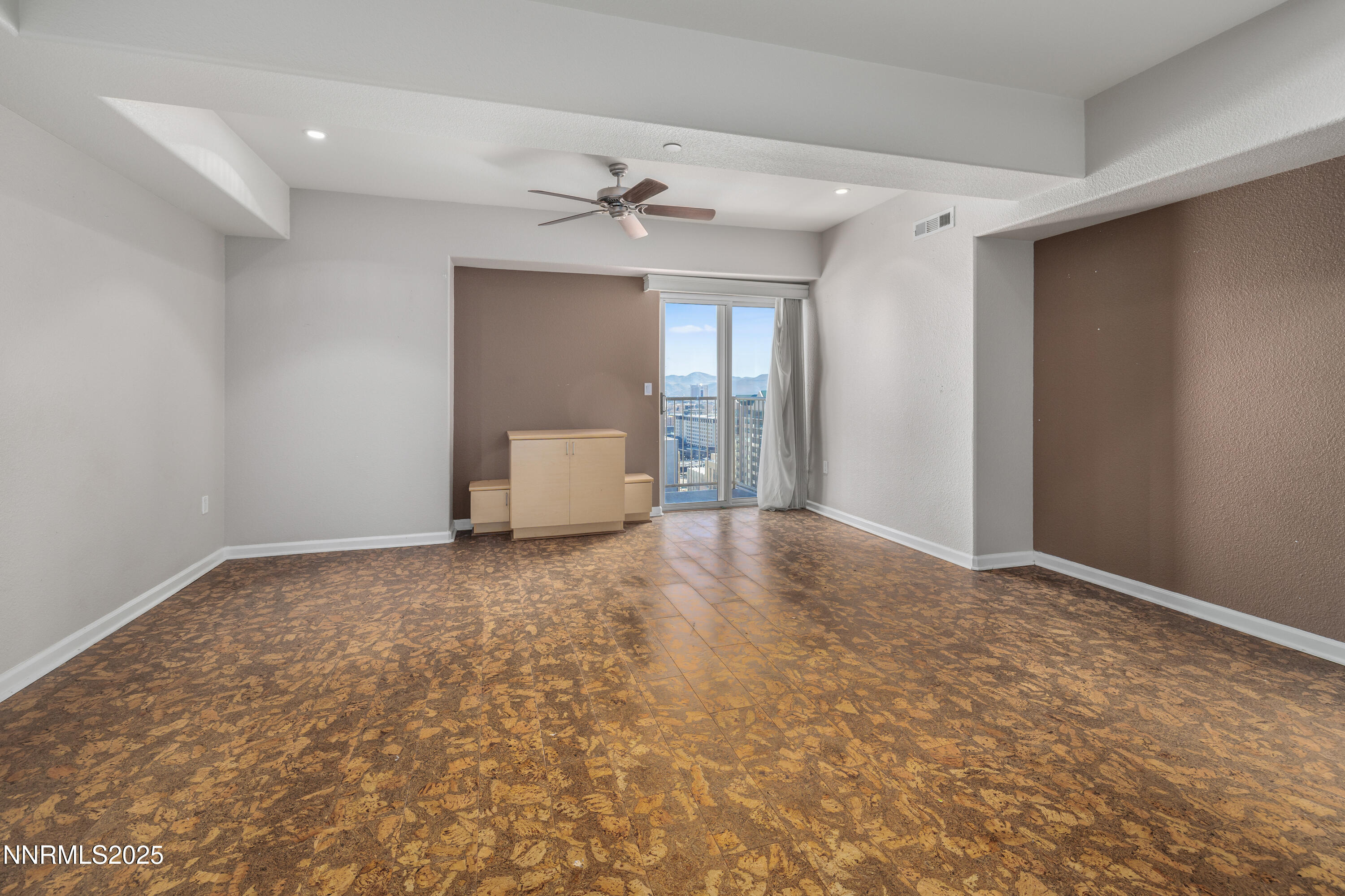 200 West 2nd Street, Unit 1501 Reno, NV 89501 - Photo 20 of 36 River Walk MLS-12