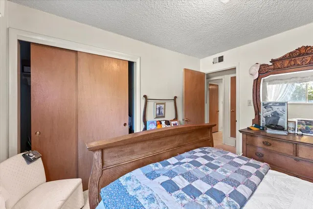 $389,800 | 3708 Traverse Street, Redding, CA 96002